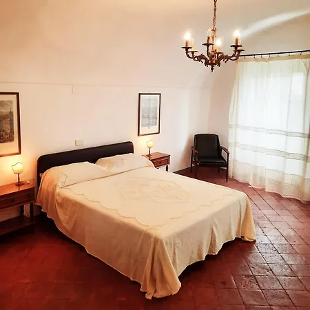 Apartman Nini - Casa Torre Nel Borgo